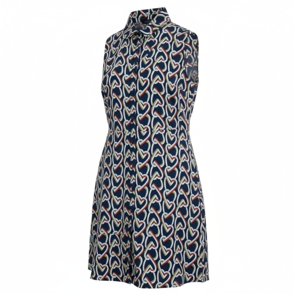 Robe sans manches à imprimé cœurs – coupe évasée et col chemise