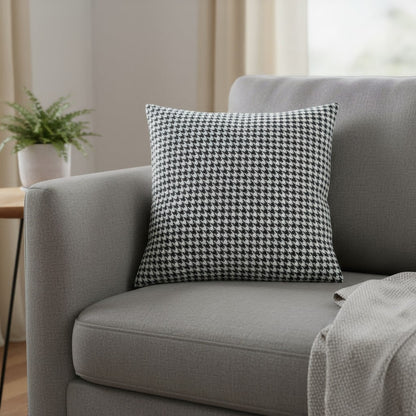 Housse de coussin motif pied-de-poule – Élégance intemporelle